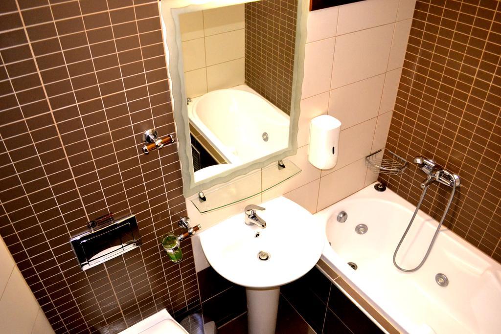 Αmalia Lux Villas Nea Vrasna Room photo