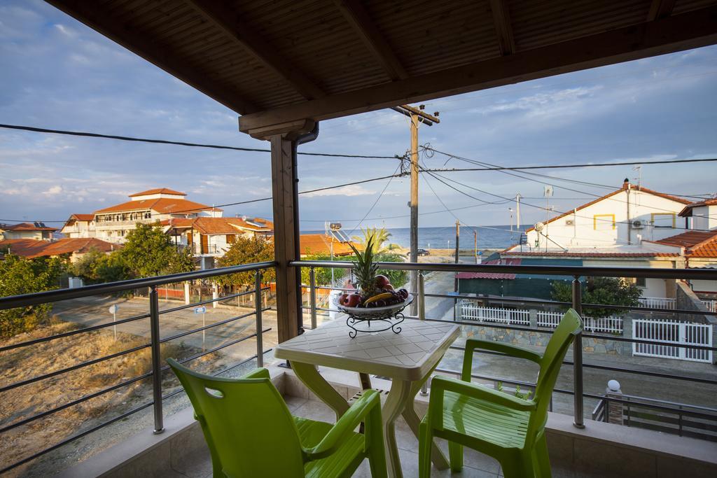 Αmalia Lux Villas Nea Vrasna Exterior photo